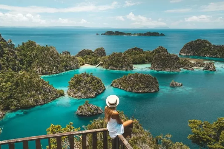 Wisata Alam Indonesia 2025: Eksplorasi Hutan, Gunung, dan Pantai Nusantara yang Mendunia