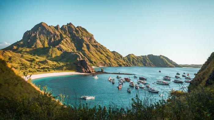Traveling Nusantara 2025 dengan Kereta Cepat: Era Baru Pariwisata Indonesia